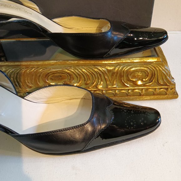 Brooks Brothers Y2K Classic Martine Black Leather Spectator Sling Back Heels 8.5 - Picture 4 of 9